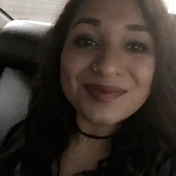 Meet your Posher, Rani - Picture 1 of 1